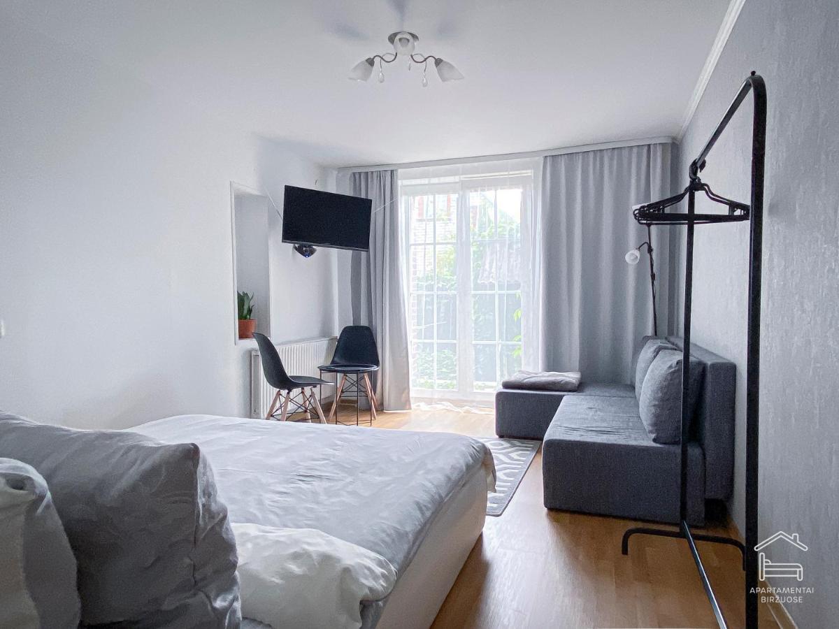 Apartamentai Birzuose, Double Bedroom And Single Bedroom Apartments Biržai Buitenkant foto